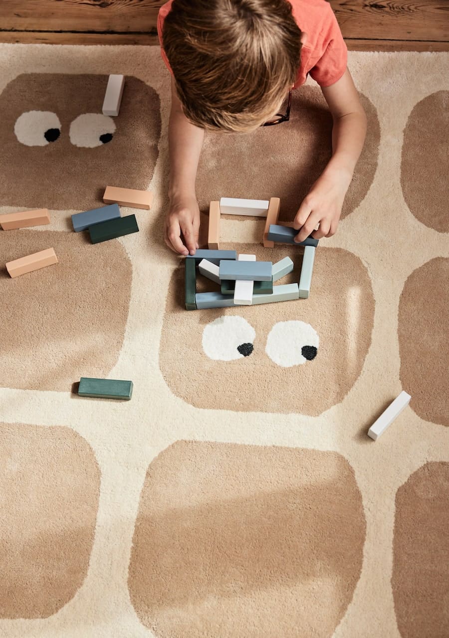 Tapis enfant beige
