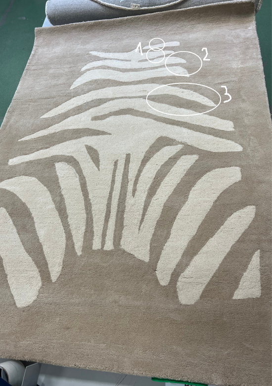 Tapis Imparfait Zèbre Beige 2 - taille 120 x 170 cm